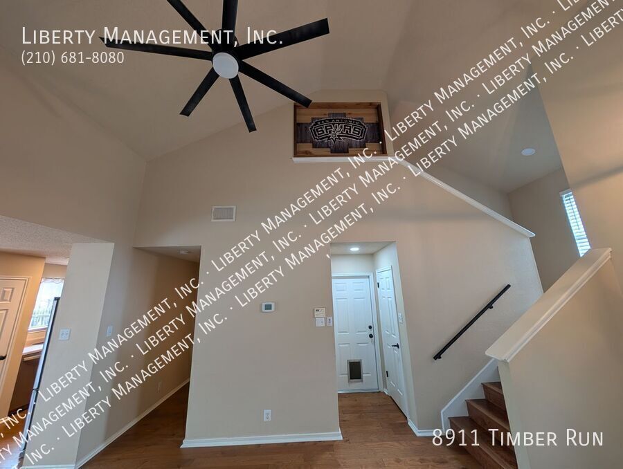 Gorgeous Unique home on a Cul De Sac property image