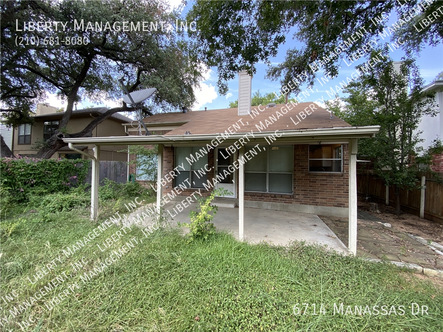 3 Bedroom, 2 Bath Home in Lincoln Park property image