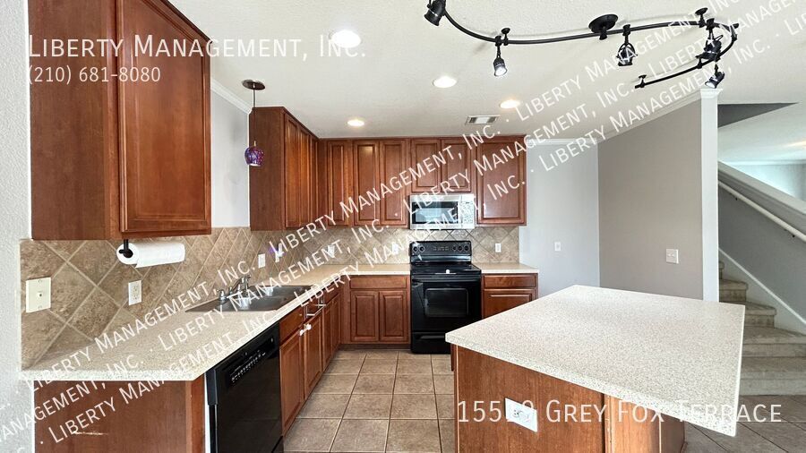 4 BR/2.5 Bathroom Rental Home near UTSA/LaCantera property image