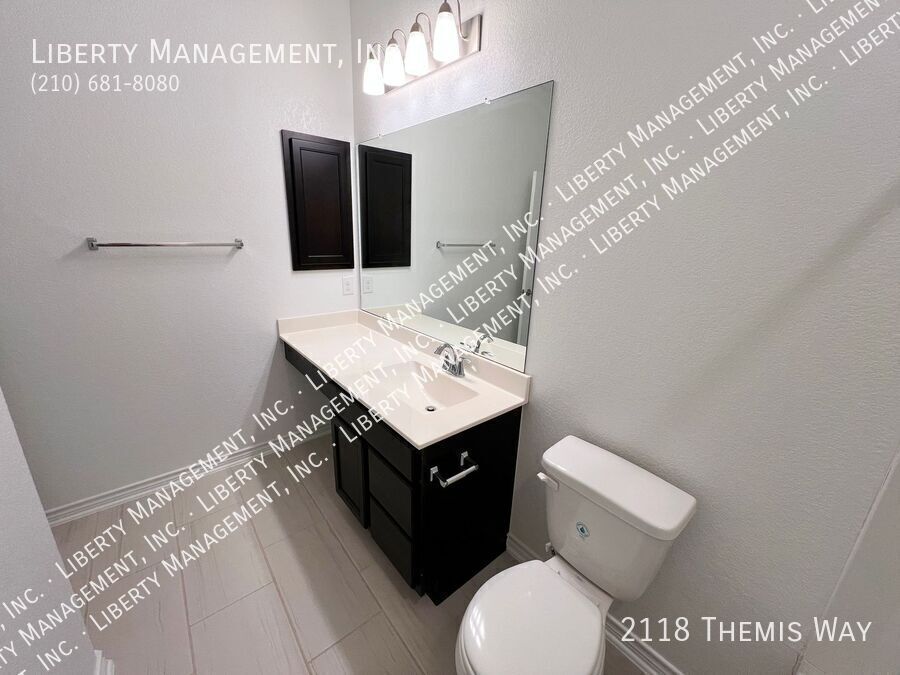 Single story 3 Bed, 2.5 Bath Home property image