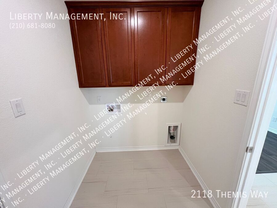 Single story 3 Bed, 2.5 Bath Home property image