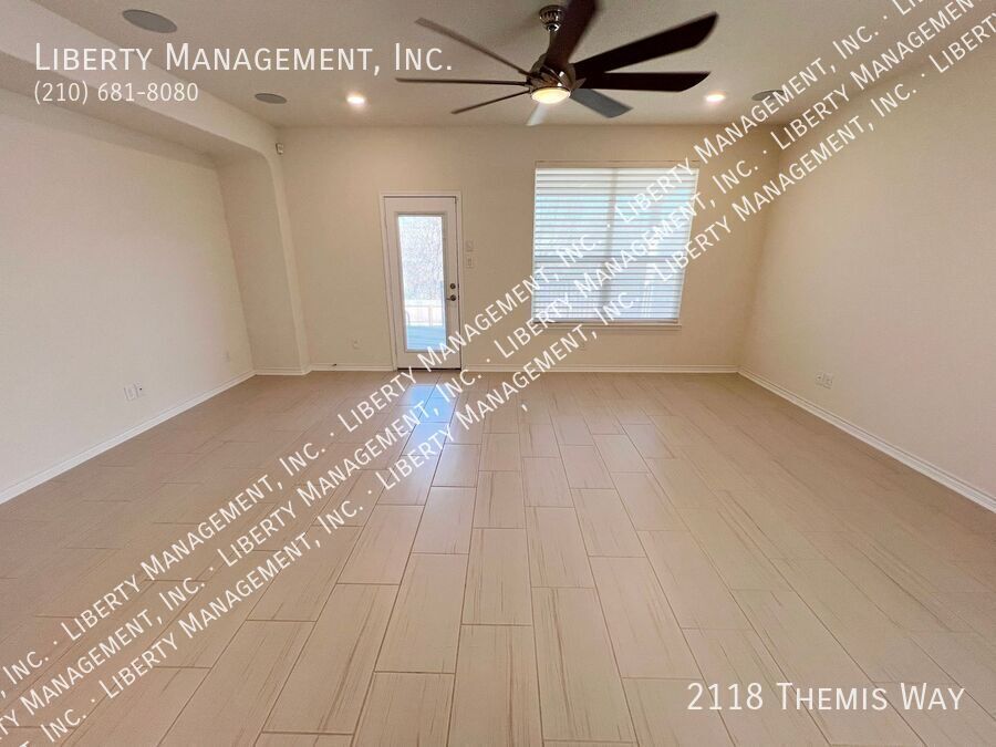 Single story 3 Bed, 2.5 Bath Home property image