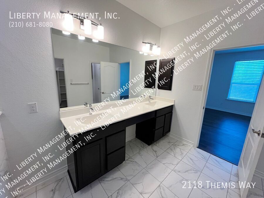 Single story 3 Bed, 2.5 Bath Home property image