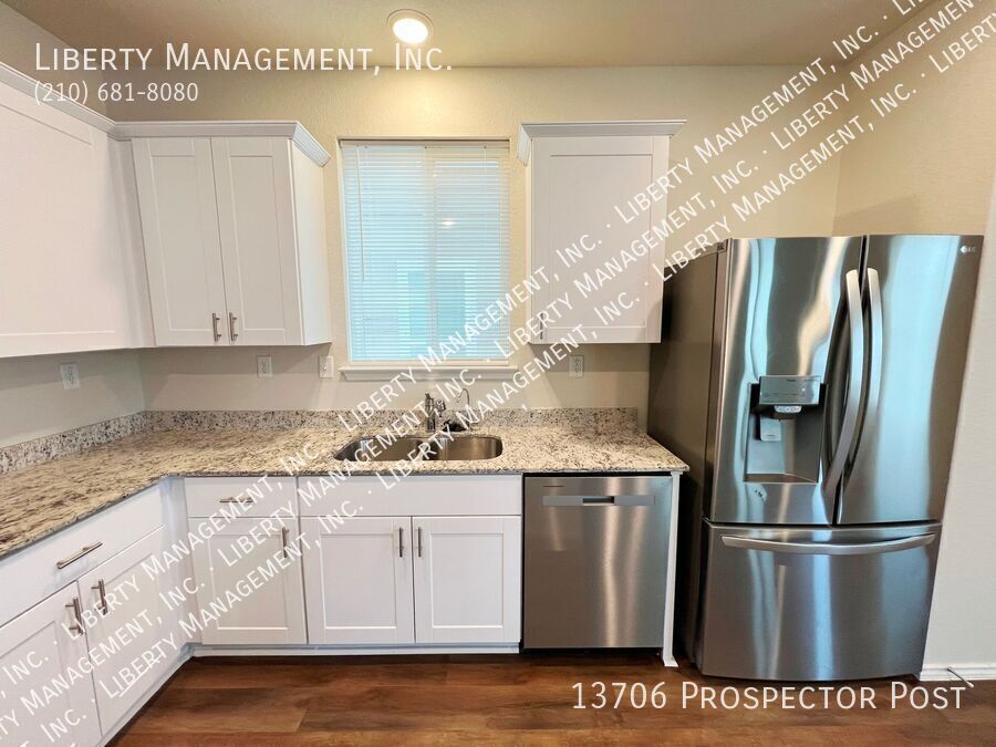 Beautiful 4 Bedroom, 3 Bath Home property image