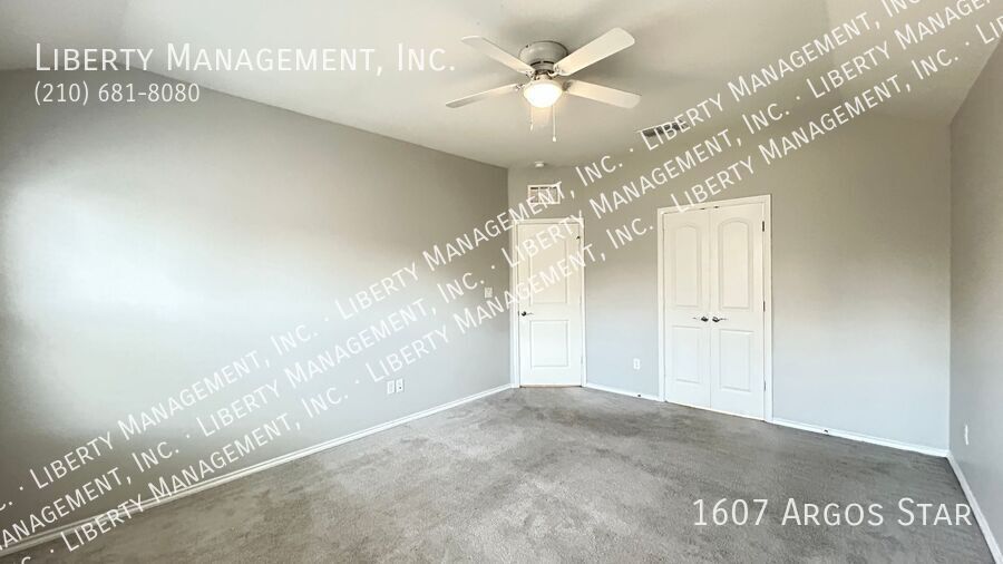 Beautiful 4 Bed, 2 Bath Single Story on a Greenbelt in desirable Arcadia Ridge property image