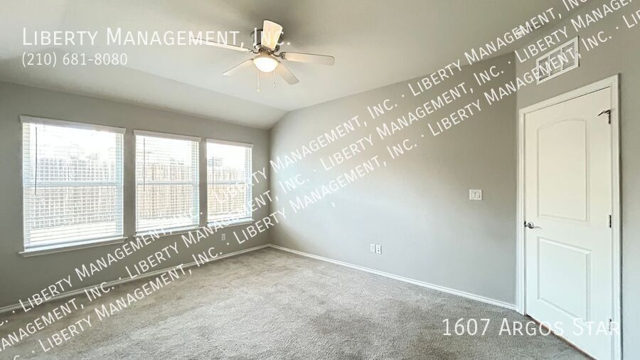 Beautiful 4 Bed, 2 Bath Single Story on a Greenbelt in desirable Arcadia Ridge property image