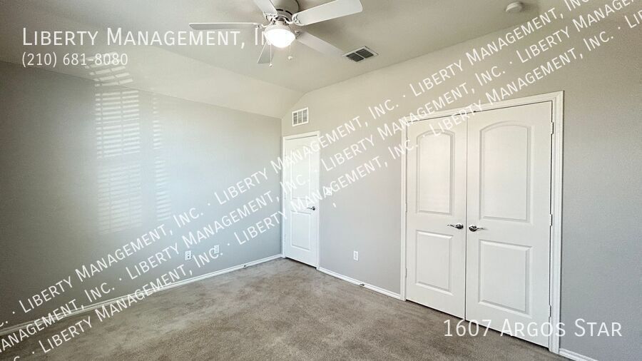 Beautiful 4 Bed, 2 Bath Single Story on a Greenbelt in desirable Arcadia Ridge property image