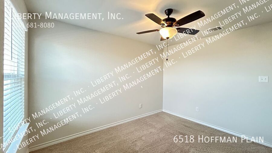 3 Bed 2.5 Bath Home in Whisper Falls property image