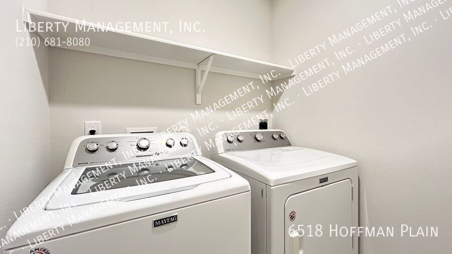 3 Bed 2.5 Bath Home in Whisper Falls property image