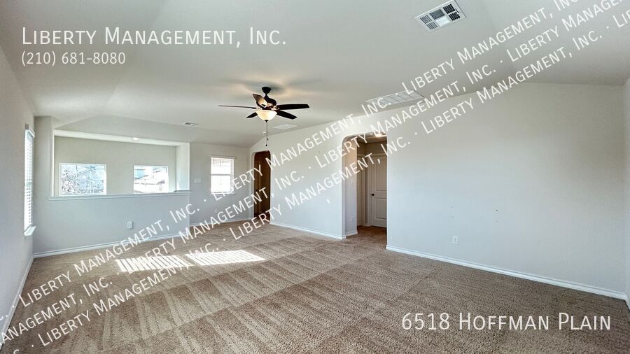 3 Bed 2.5 Bath Home in Whisper Falls property image