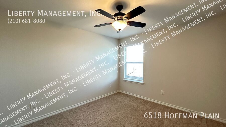 3 Bed 2.5 Bath Home in Whisper Falls property image