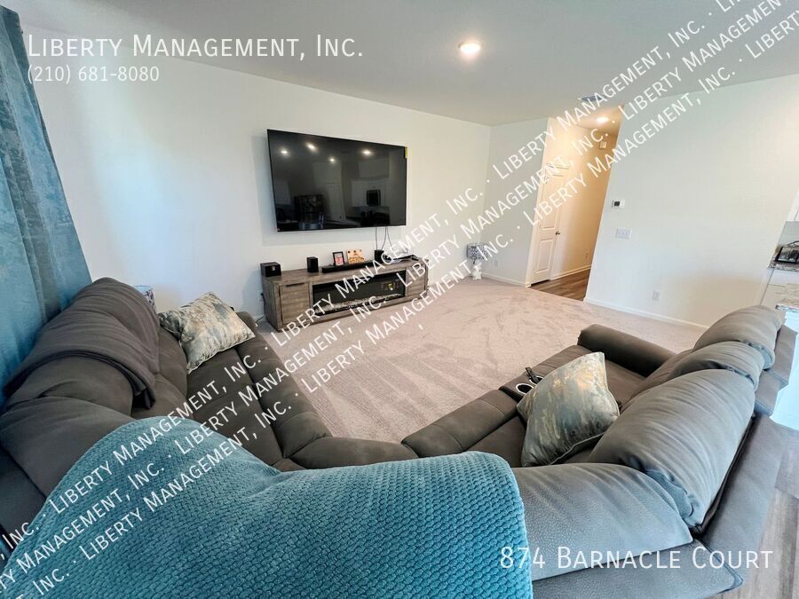 4 Bedroom, 3 Bath Home property image