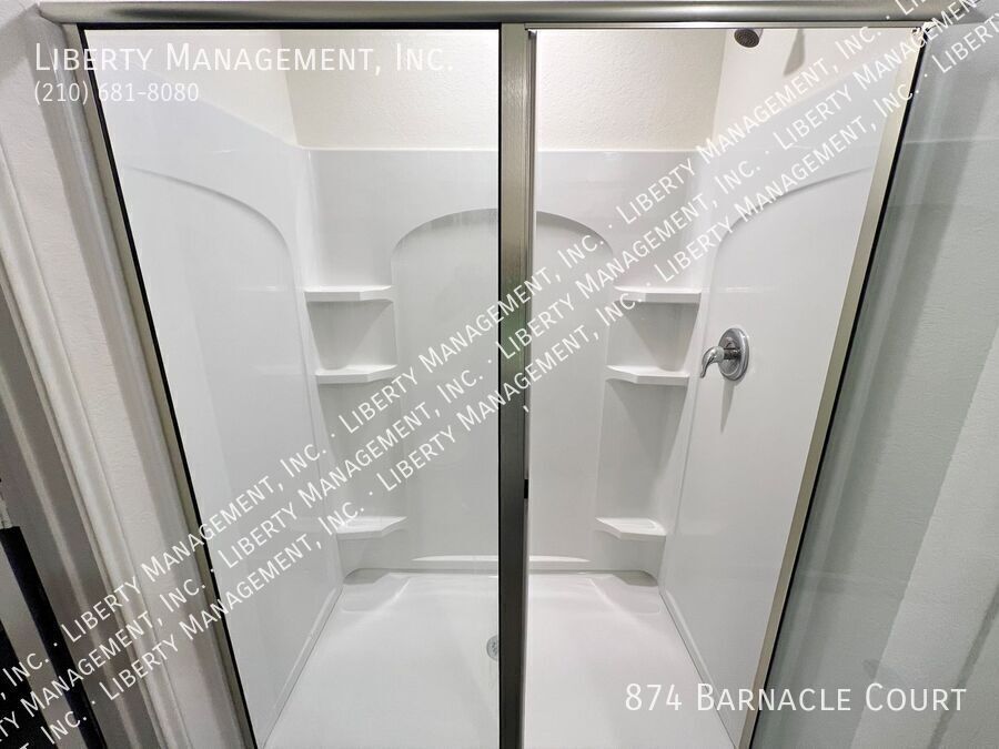 4 Bedroom, 3 Bath Home property image