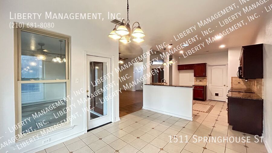 3 Bed 2 Bath Home in Gated Community on a Cul-de-sac property image