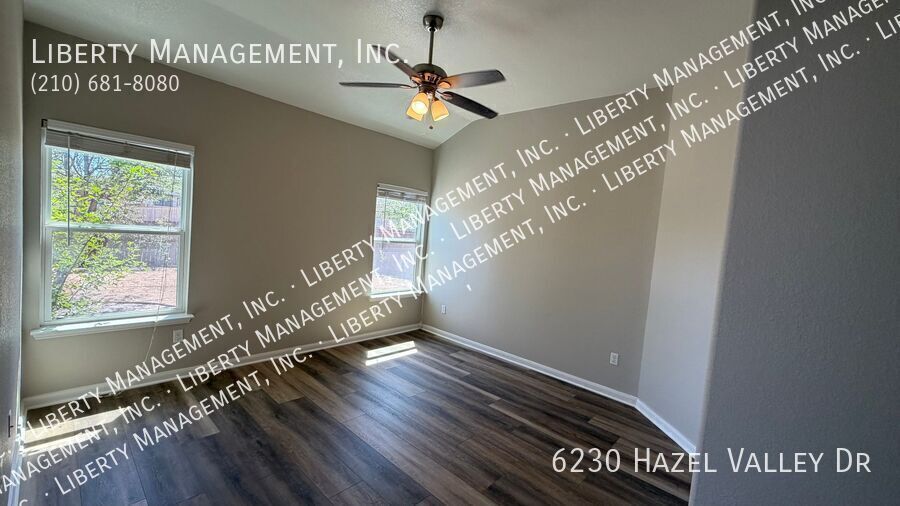 Beautiful 3 Bed, 2 Bath One Story Home in Meadow Pointe property image