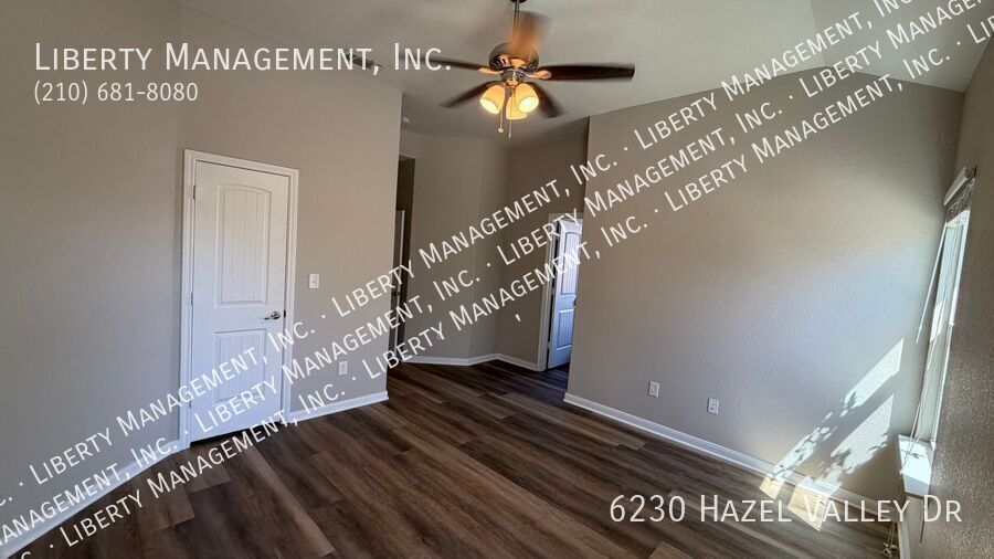 Beautiful 3 Bed, 2 Bath One Story Home in Meadow Pointe property image