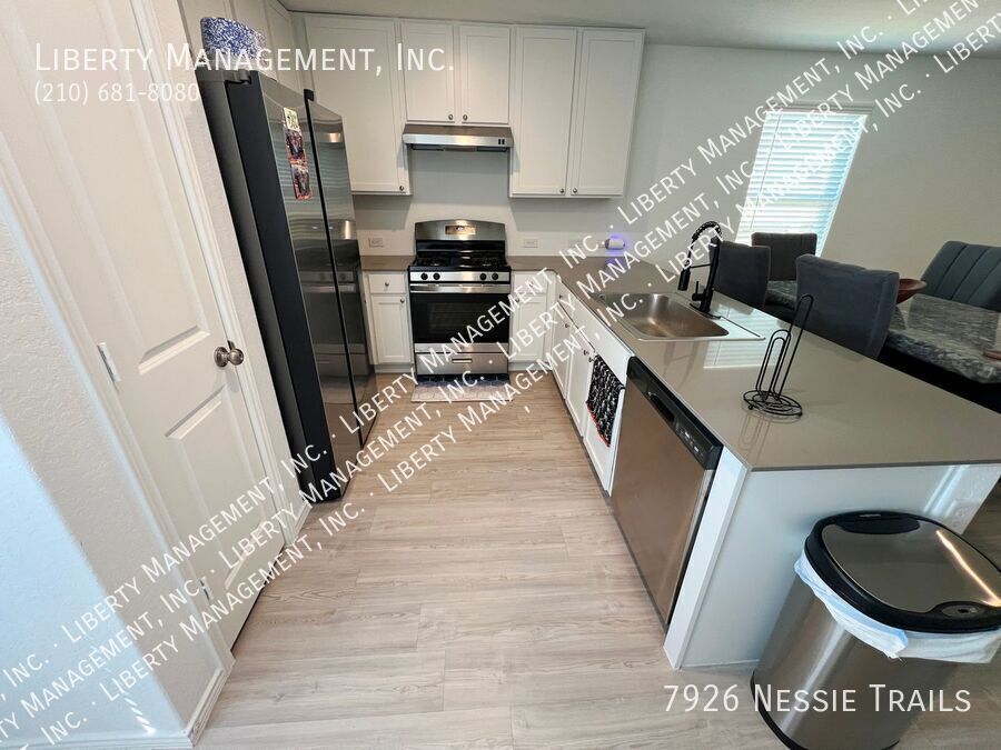 3 Bed, 2 Bath Home on Cul-de-sac property image