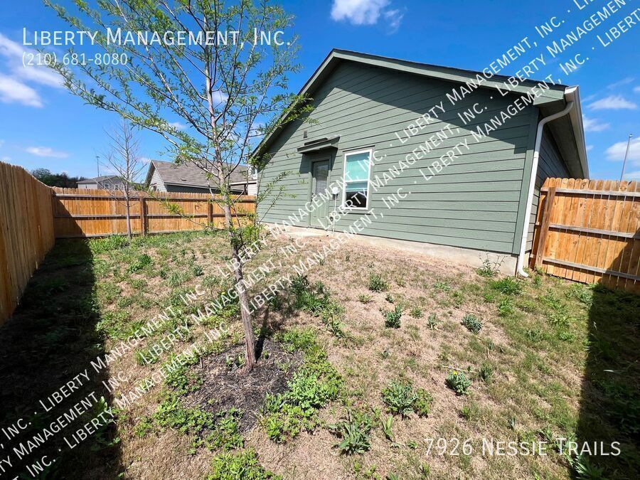 3 Bed, 2 Bath Home on Cul-de-sac property image