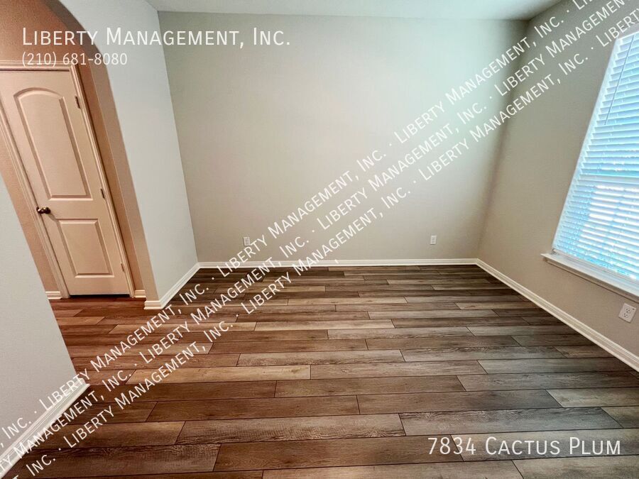 Single story 3 Bed, 2 Bath Home near Alamo Ranch property image