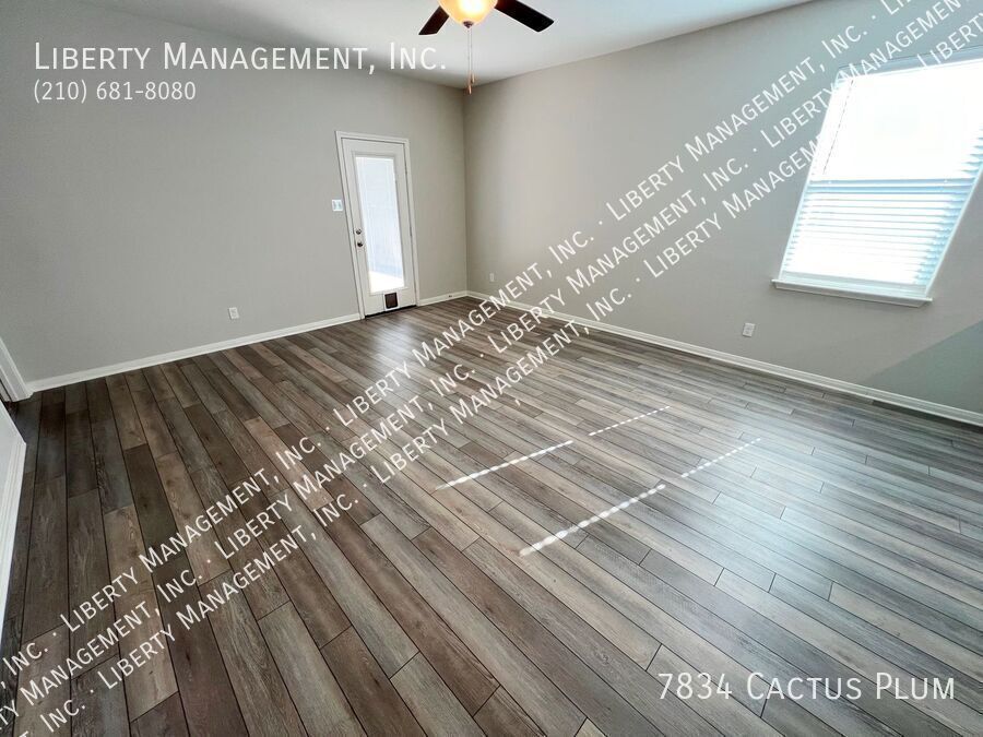 Single story 3 Bed, 2 Bath Home near Alamo Ranch property image