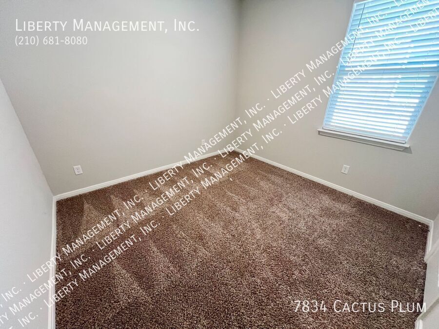 Single story 3 Bed, 2 Bath Home near Alamo Ranch property image