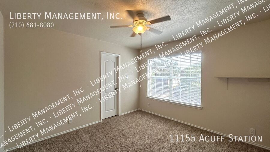 Beautiful and VERY Spacious 5 Bedroom, 3 Full Bath Home property image