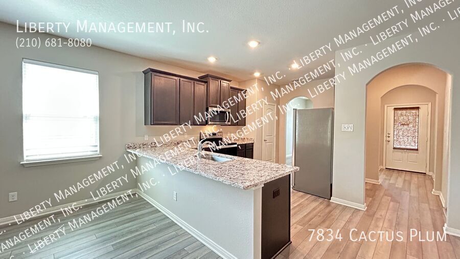 Single story 3 Bed, 2 Bath Home near Alamo Ranch property image