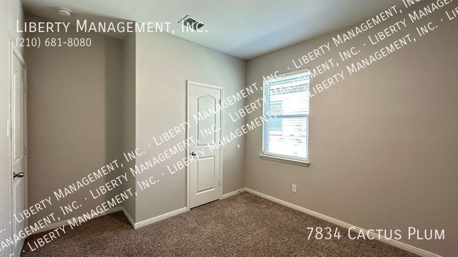 Single story 3 Bed, 2 Bath Home near Alamo Ranch property image