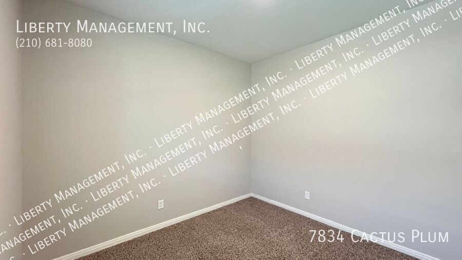 Single story 3 Bed, 2 Bath Home near Alamo Ranch property image