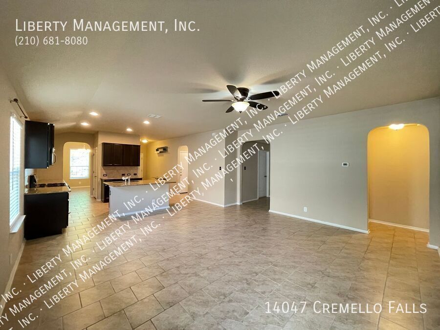 Single-story 3 Bed, 2 Bath Home in Valley Ranch property image