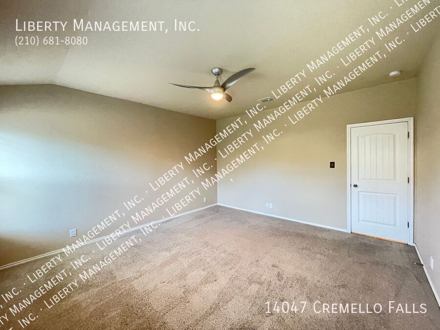 Single-story 3 Bed, 2 Bath Home in Valley Ranch property image