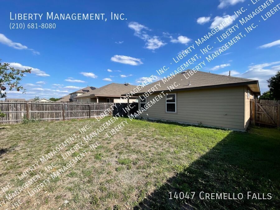 Single-story 3 Bed, 2 Bath Home in Valley Ranch property image