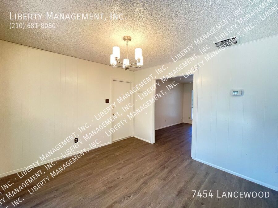 4 Bedroom, 1.5 Bath Home property image