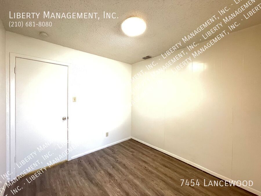 4 Bedroom, 1.5 Bath Home property image