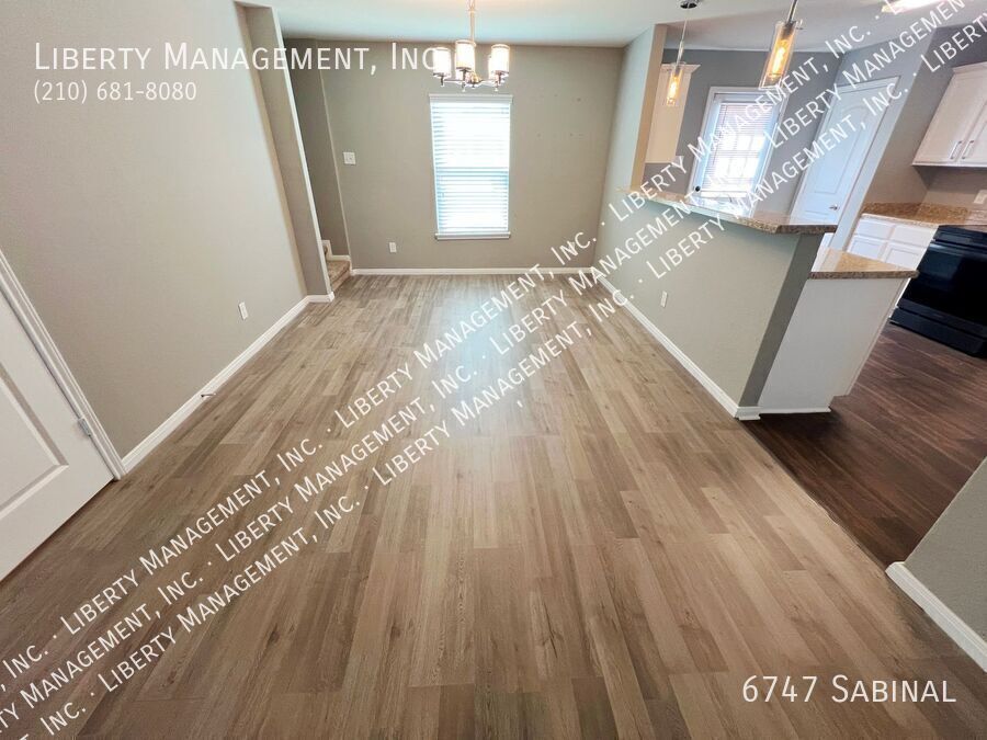 3 Bed, 2.5 Bath Home in Luckey Ranch property image