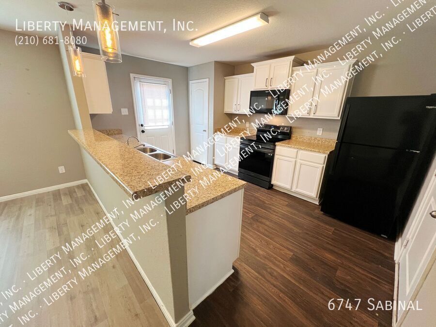 3 Bed, 2.5 Bath Home in Luckey Ranch property image