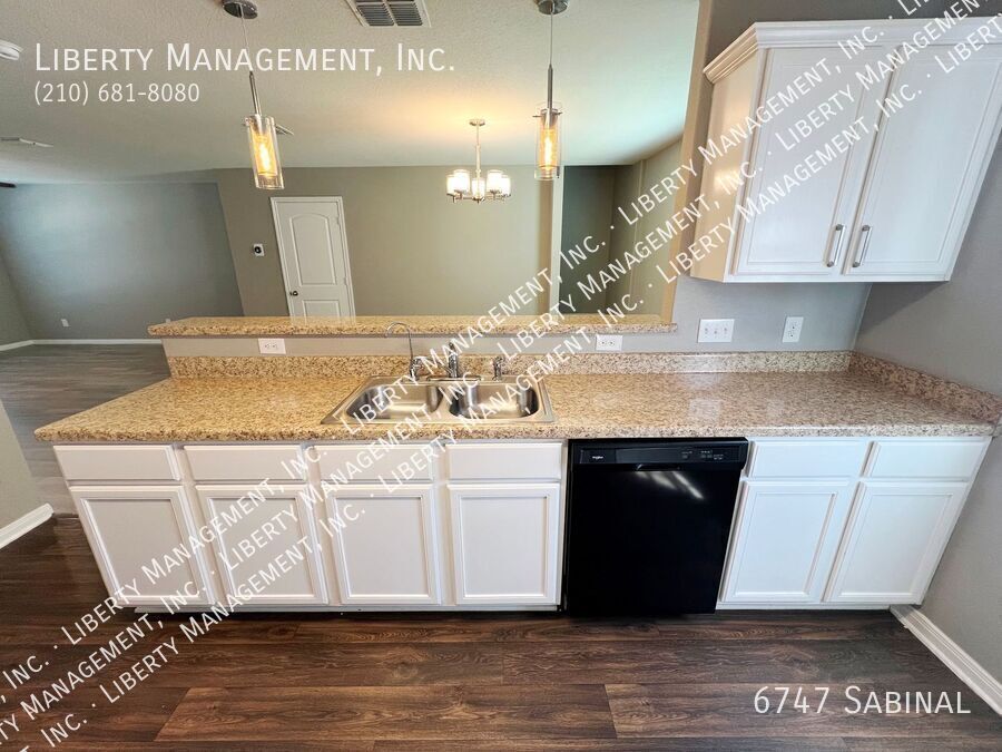 3 Bed, 2.5 Bath Home in Luckey Ranch property image