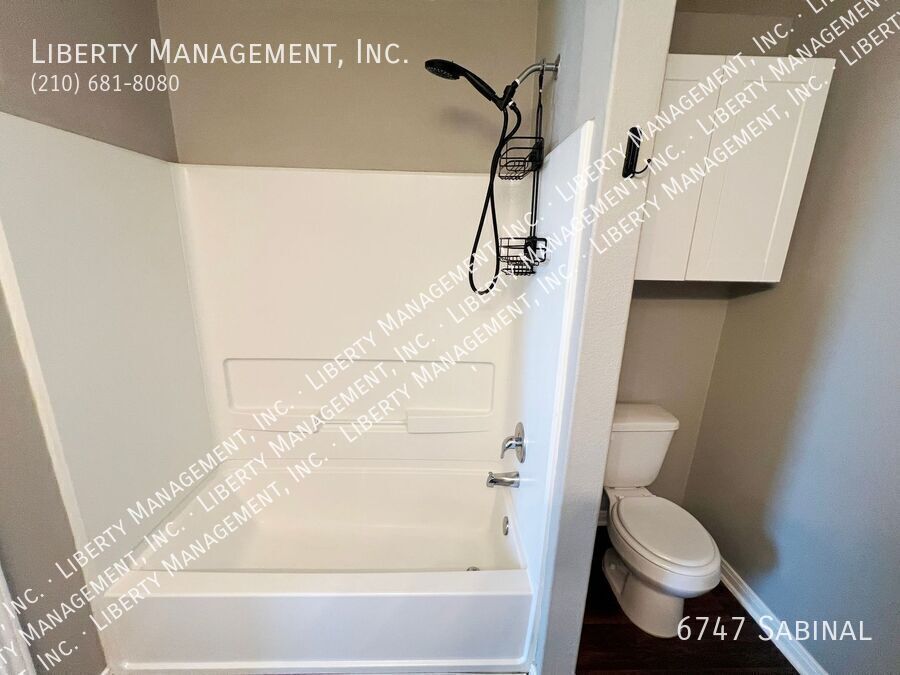 3 Bed, 2.5 Bath Home in Luckey Ranch property image