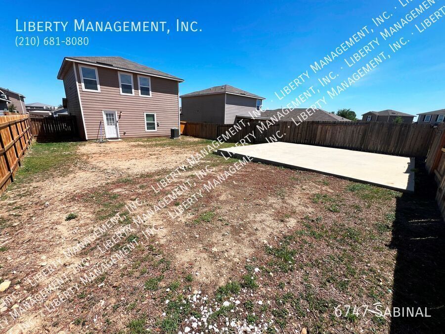 3 Bed, 2.5 Bath Home in Luckey Ranch property image