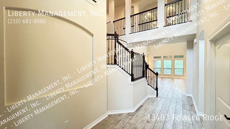 Stunning 4 Bedroom, 4 Bath Home on a Cul De Sac Lot with Scenic Views property image