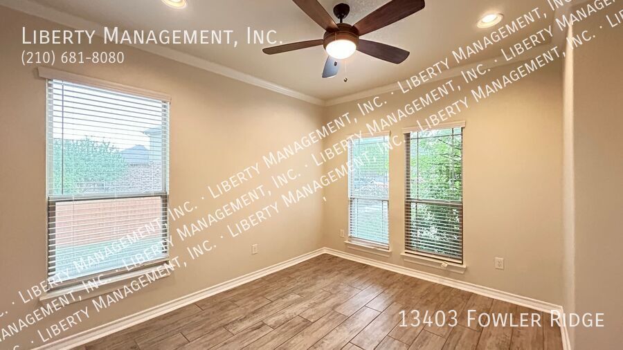 Stunning 4 Bedroom, 4 Bath Home on a Cul De Sac Lot with Scenic Views property image