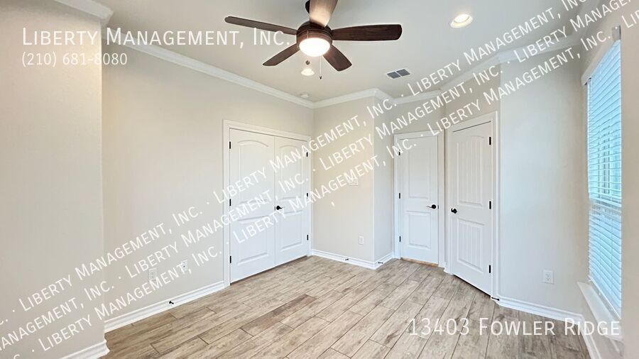 Stunning 4 Bedroom, 4 Bath Home on a Cul De Sac Lot with Scenic Views property image