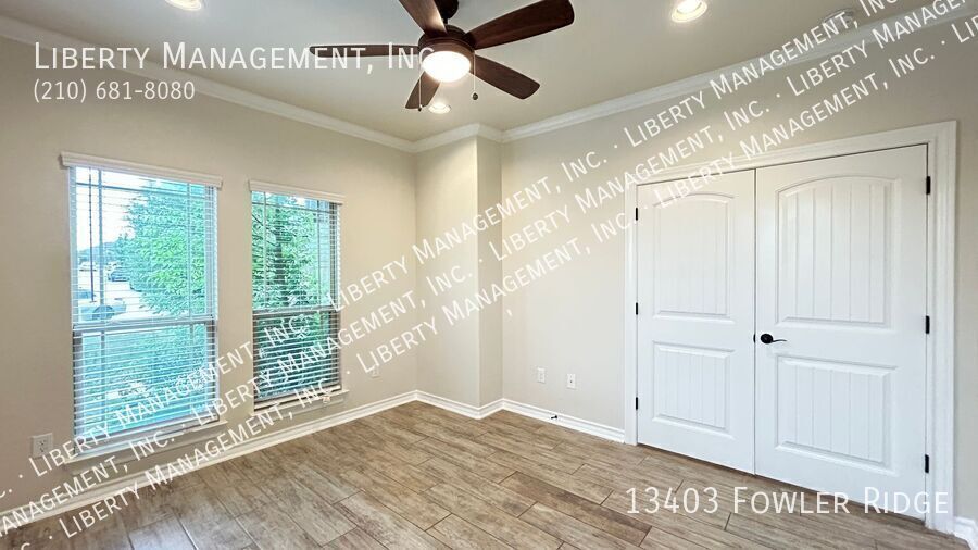 Stunning 4 Bedroom, 4 Bath Home on a Cul De Sac Lot with Scenic Views property image