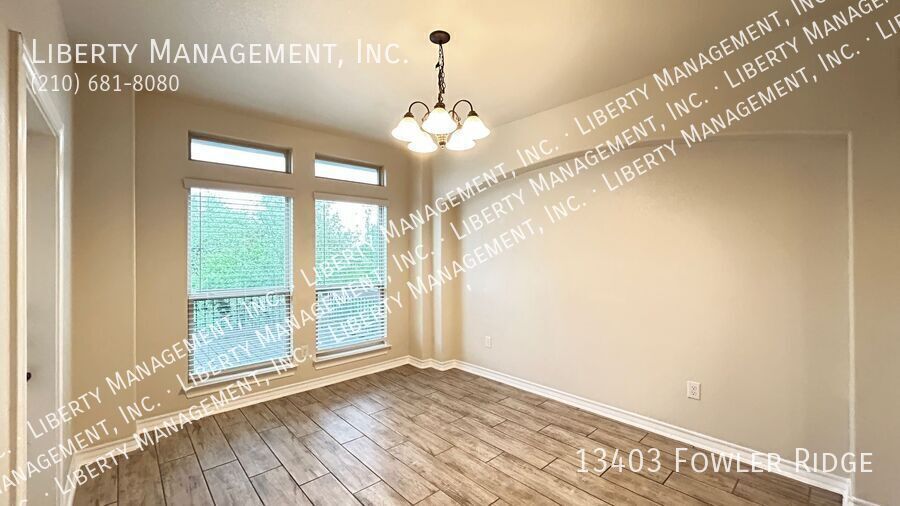 Stunning 4 Bedroom, 4 Bath Home on a Cul De Sac Lot with Scenic Views property image