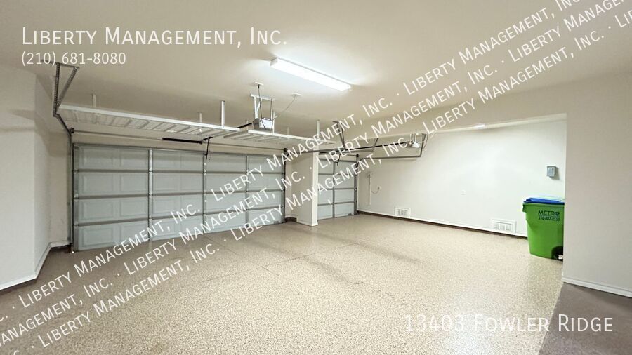 Stunning 4 Bedroom, 4 Bath Home on a Cul De Sac Lot with Scenic Views property image