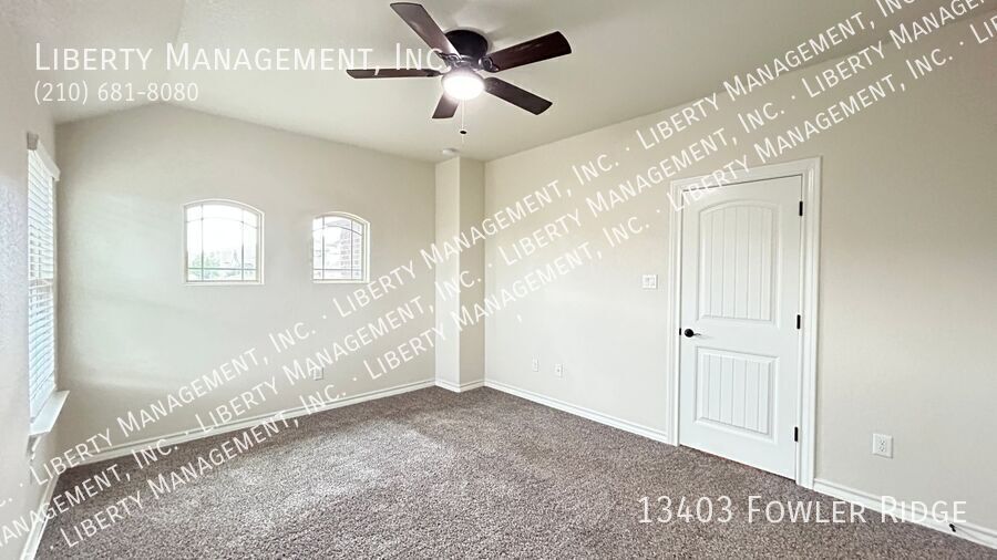 Stunning 4 Bedroom, 4 Bath Home on a Cul De Sac Lot with Scenic Views property image