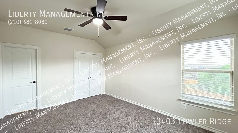 Stunning 4 Bedroom, 4 Bath Home on a Cul De Sac Lot with Scenic Views property image