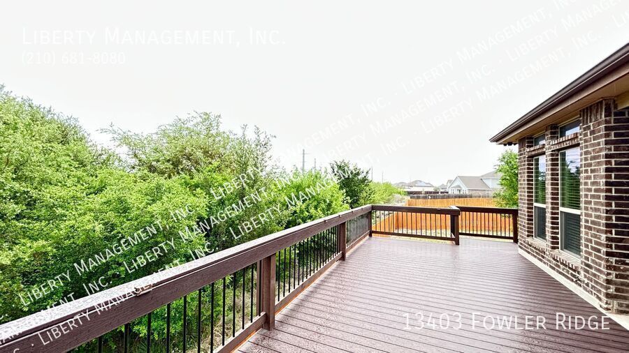 Stunning 4 Bedroom, 4 Bath Home on a Cul De Sac Lot with Scenic Views property image