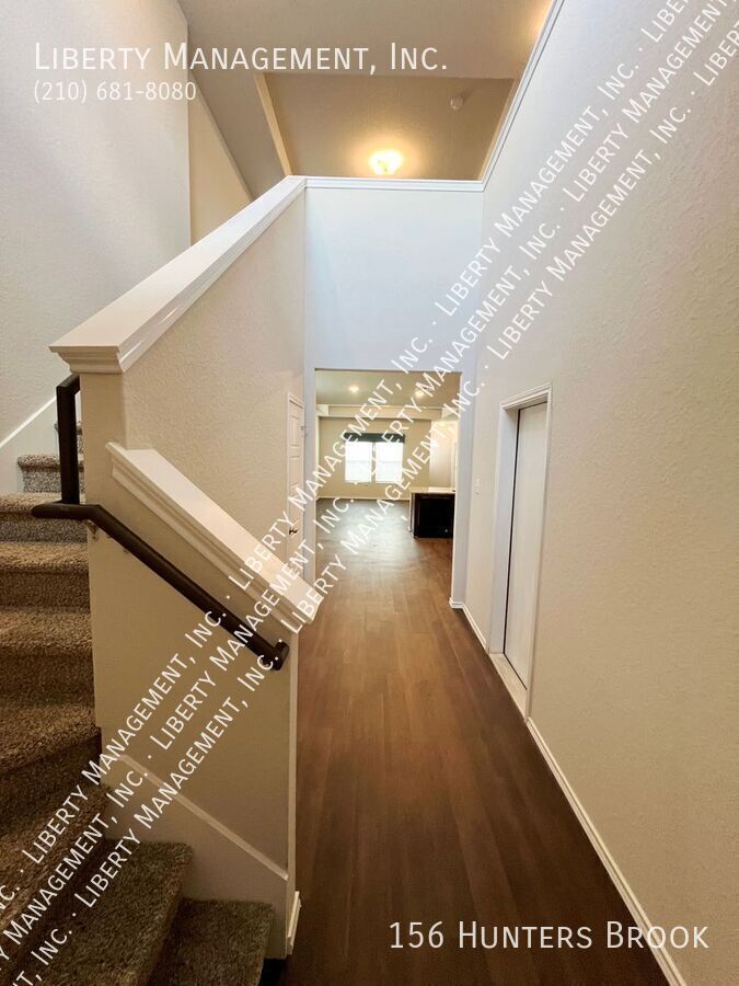4 Bed, 2.5 Bath Home property image