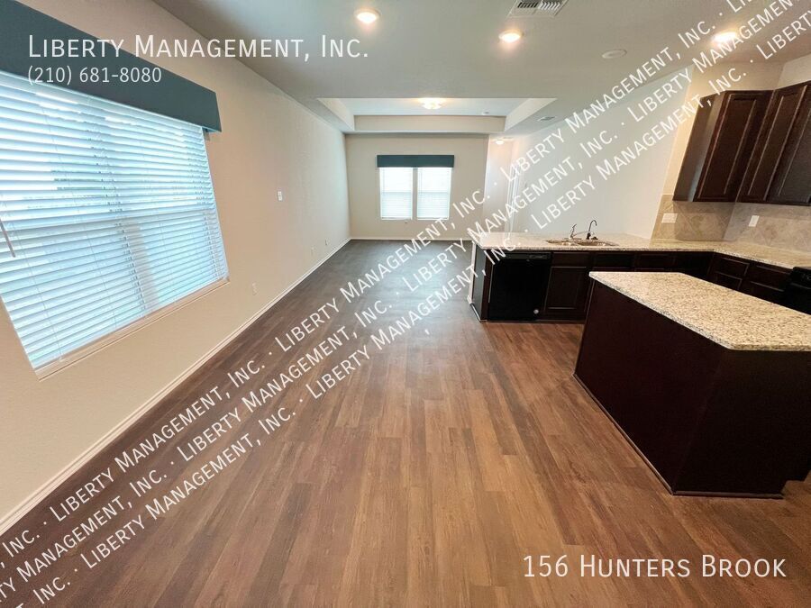 4 Bed, 2.5 Bath Home property image